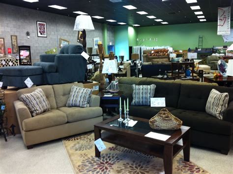 How is Ashley Furniture Customer Service? Exploring the Intricacies of Furniture Shopping